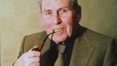 Kenneth Wolstenholme